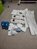 Karatepak Matsuru maat 150 + bescherming, Sport en Fitness, Vechtsporten en Zelfverdediging, Ophalen of Verzenden