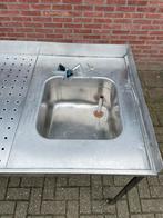 RVS Tapblad met spoelbak en kraan. Op metalen frame, Ophalen