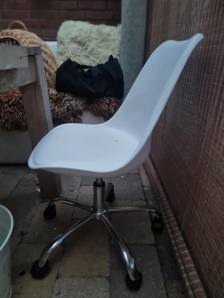 Kinderbureaustoel - Wit, Huis en Inrichting, Bureaustoelen, Gebruikt, Bureaustoel, Wit, Ophalen