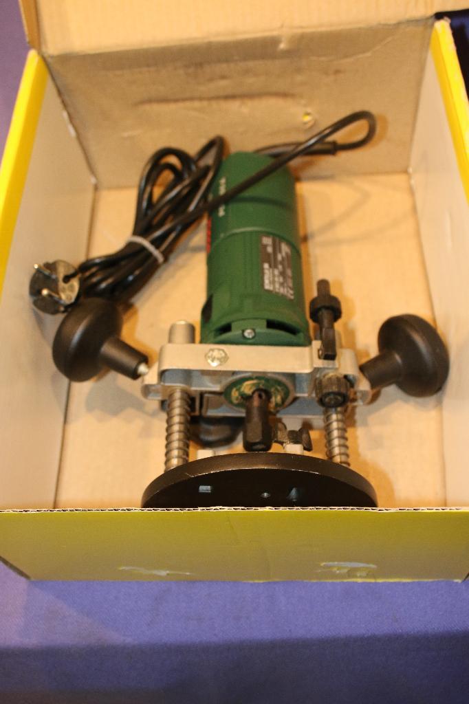 bovenfrees, Doe-het-zelf en Verbouw, Gereedschap | Freesmachines, Gebruikt, Elektrisch, Bovenfrees, Ophalen of Verzenden