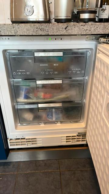 Siemens inbouwvriezer 98L A+ GU15DA50 2021 beschikbaar voor biedingen