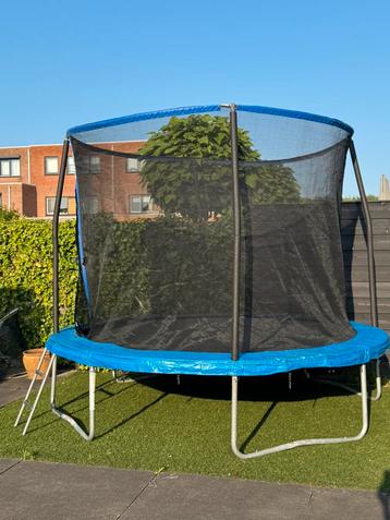 Trampoline 305 cm uiterlijk vrijdag gratis afhalen beschikbaar voor biedingen