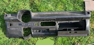 2x Dashboard en onderdelen vw kever 1303 beschikbaar voor biedingen