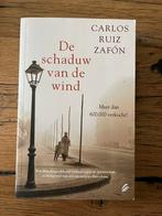 Carlos Ruiz Zafón - De schaduw van de wind, Ophalen of Verzenden, Zo goed als nieuw, Nederland, Carlos Ruiz Zafón