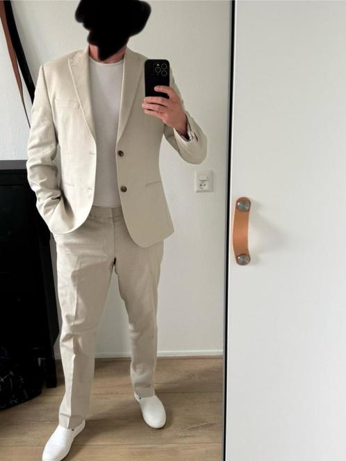 Mooi beige linnen pak, slim fit, maat 52., Kleding | Heren, Kostuums en Colberts, Zo goed als nieuw, Maat 52/54 (L), Beige, Ophalen of Verzenden