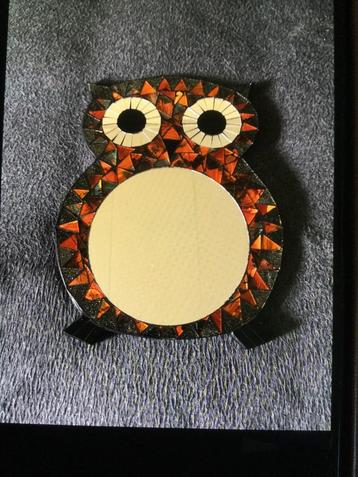 Spiegel mozaiek uil uit indonesie beschikbaar voor biedingen