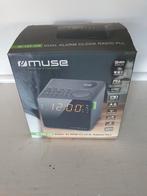 Wekker radio netstroom amber (oranje) display dimbaar, Witgoed en Apparatuur, Wekkers, Ophalen of Verzenden, Zo goed als nieuw