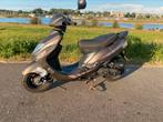 Btc city scooter blauw kenteken, Fietsen en Brommers, Ophalen of Verzenden, Zo goed als nieuw