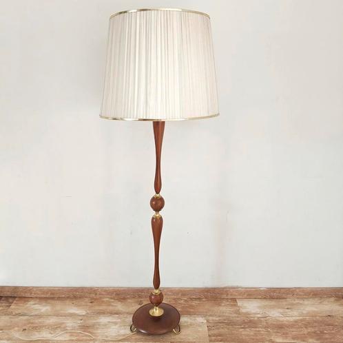 Vintage lamp teak met gouden accenten, Huis en Inrichting, Lampen | Vloerlampen, Gebruikt, 100 tot 150 cm, Hout, Overige materialen