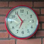 Clayre & Eef Retro Wandklok 28 cm, Ophalen of Verzenden, Zo goed als nieuw, Analoog, Wandklok