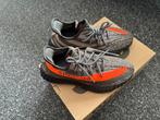 Yeezy Boost 350 V2, Sport en Fitness, Loopsport en Atletiek, Ophalen of Verzenden, Nieuw, Hardloopschoenen, Adidas