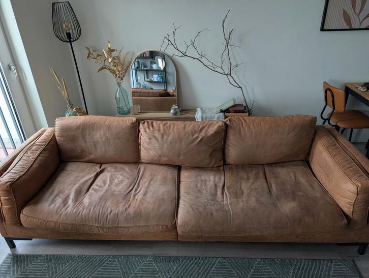 GRATIS! Cognac bank 2,5 zits mircoleer, Huis en Inrichting, Banken | Bankstellen, Gebruikt, Rechte bank, Tweepersoons, 200 tot 250 cm