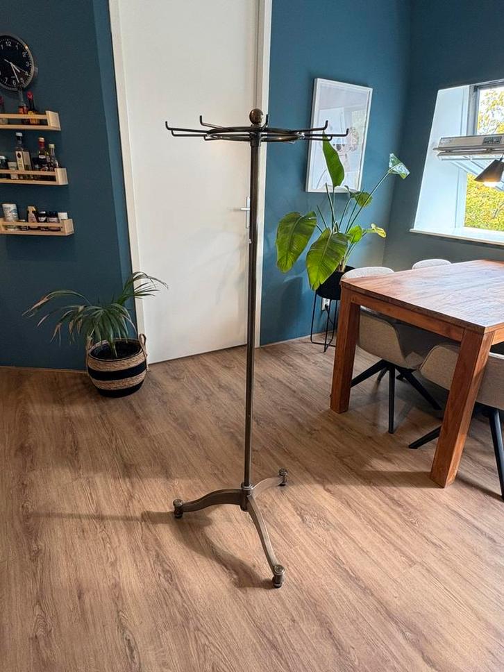 Luxe Kapstok, Huis en Inrichting, Woonaccessoires | Kapstokken, Zo goed als nieuw, Wandkapstok, 100 tot 150 cm, Metaal, Ophalen of Verzenden