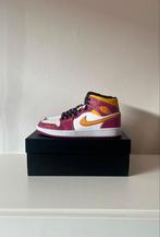 Jordan 1 Mid Dia de los Muertos - Maat 42 - Nieuw, Overige kleuren, Nike, Nieuw, Ophalen of Verzenden