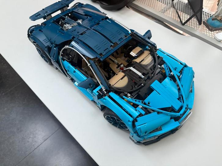 LEGO Technic 42083 Bugatti Chiron, Kinderen en Baby's, Speelgoed | Duplo en Lego, Zo goed als nieuw, Lego, Complete set, Ophalen of Verzenden