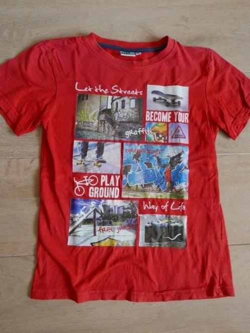 drie t shirts jongen korte mouw maat 128, Kinderen en Baby's, Kinderkleding | Maat 128, Gebruikt, Jongen, Shirt of Longsleeve