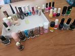 Nagellak gebruikt vele kleuren, Sieraden, Tassen en Uiterlijk, Uiterlijk | Cosmetica en Make-up, Ophalen of Verzenden, Zo goed als nieuw
