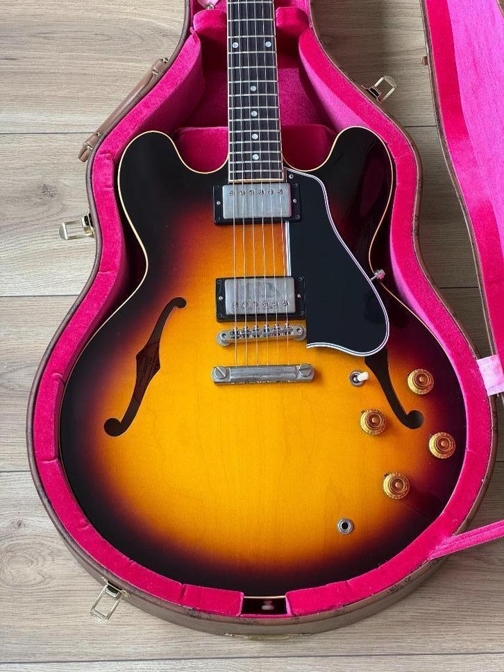 Gibson Custom Shop '59 ES-335 Reissue 2023 VOS Vintage Burst, Muziek en Instrumenten, Snaarinstrumenten | Gitaren | Elektrisch