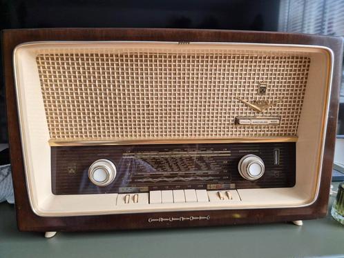 Vintage Radio Grundig 2099, Antiek en Kunst, Antiek | Tv's en Audio, Ophalen