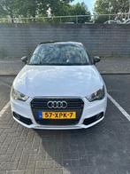Audi A1 1.2 Tfsi 63KW SB 2012 Wit, Auto's, Audi, Voorwielaandrijving, Stof, A1, Zwart