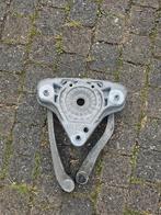 audi a4 draagarm veerpootbevestiging, Ophalen of Verzenden, Audi