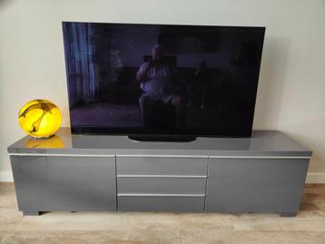 TV kast van huize Ikea  beschikbaar voor biedingen