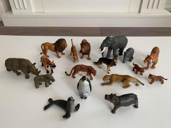 Verzameling 17x Papo dieren (lijkt op Schleich), Verzamelen, Dierenverzamelingen, Zo goed als nieuw, Beeldje of Figuurtje, Wild dier