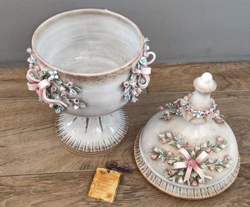 Grote Capodimonte porseleinen vaas + deksel Visconti Mollica, Antiek en Kunst, Antiek | Keramiek en Aardewerk, Ophalen of Verzenden
