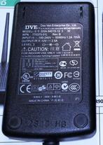 DVE DSA-0421S-12 12V 2.5A 30W AC DC Adapter Lader oplader, Audio, Tv en Foto, Opladers, Ophalen of Verzenden, Zo goed als nieuw