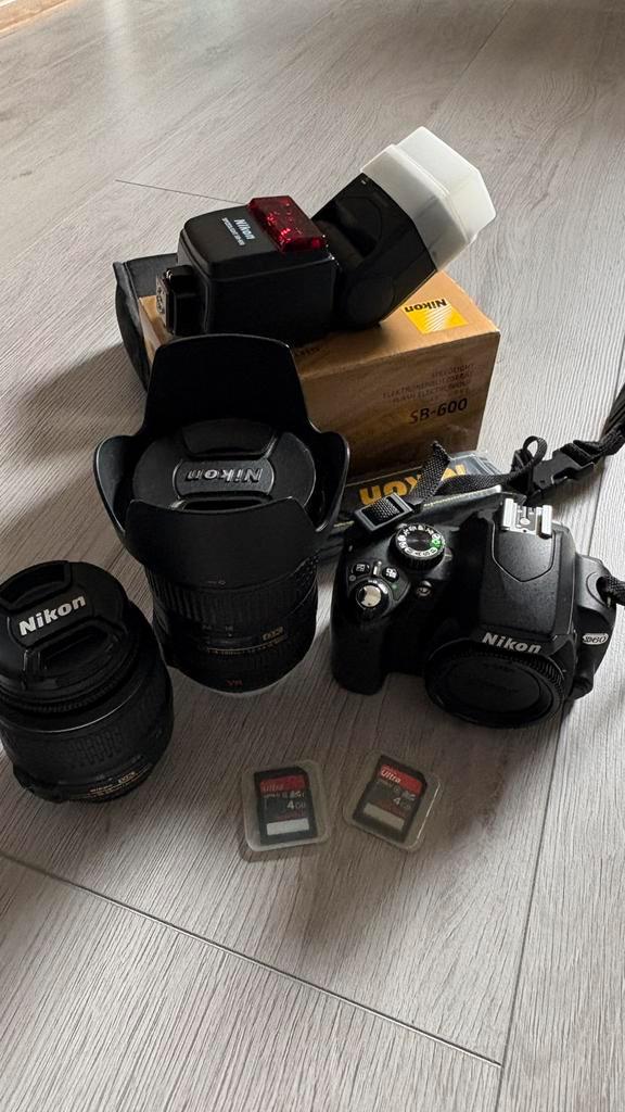 Nikon D60 met Nikkor AFS 18-200 en SB-600, Audio, Tv en Foto, Fotocamera's Digitaal, Gebruikt, Spiegelreflex, Nikon, 8 keer of meer