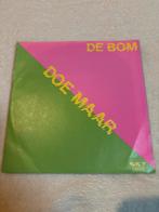Doe Maar - De Bom / Skunk (Single), Cd's en Dvd's, Ophalen of Verzenden, Gebruikt, Nederlandstalig