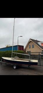 Volksboot zeilen, Boot 6 m. aanhanger, 2gieken en 2 roer, Watersport en Boten, Ophalen, Gebruikt, 6 meter of meer, 15 tot 30 m²