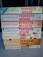 Alle delen van helen fields thriller zgan. In 1 koop, Boeken, Thrillers, Ophalen of Verzenden, Zo goed als nieuw