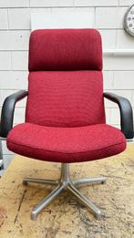 Artifort stoel Geoffrey Harcourt F141, Ophalen, Zo goed als nieuw, Leer, Rood