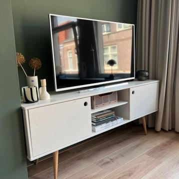 Woood wit TV meubel retro