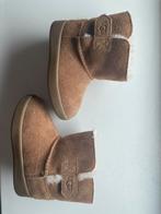 Uggs maar 20,5, Kinderen en Baby's, Babykleding | Schoentjes en Sokjes, Ophalen of Verzenden, Zo goed als nieuw, Schoentjes