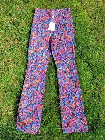 Nieuw, flared broek van Aaiko, maat XS beschikbaar voor biedingen
