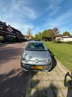 Volkswagen up! 1.0 60PK 3D 2013 Grijs, Auto's, Stof, 4 stoelen, Handgeschakeld, Particulier