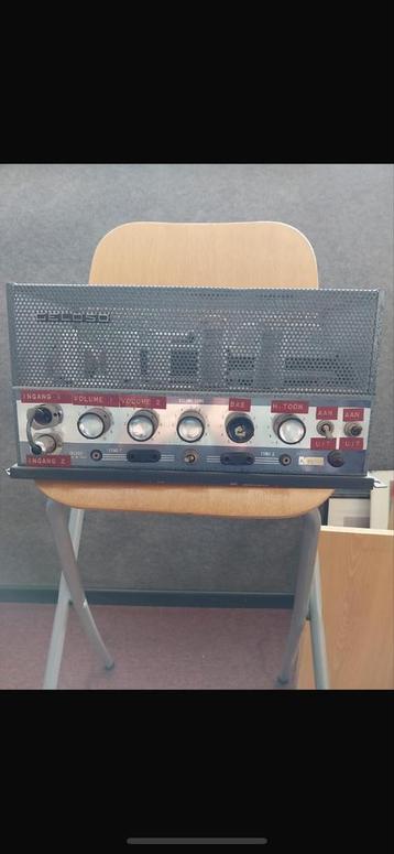 Geloso buizenversterker beschikbaar voor biedingen