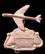 Soesterberg vliegtuig broche, Verzenden, Zo goed als nieuw, Transport, Speldje of Pin