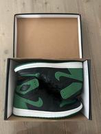 Nike air jordan 1 retro high pine green Maat 46 (Valt Klein), Kleding | Heren, Schoenen, Ophalen, Zo goed als nieuw, Zwart, Sneakers of Gympen