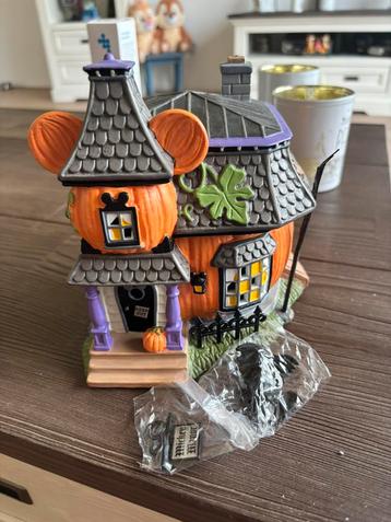 Disney department 56 halloween dorp mickeys beschikbaar voor biedingen