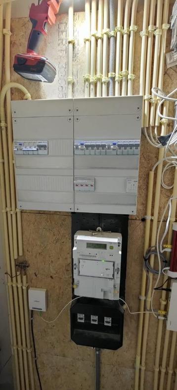 Elektricien biedt zich aan regio Deurne / Helmond / Venray beschikbaar voor biedingen