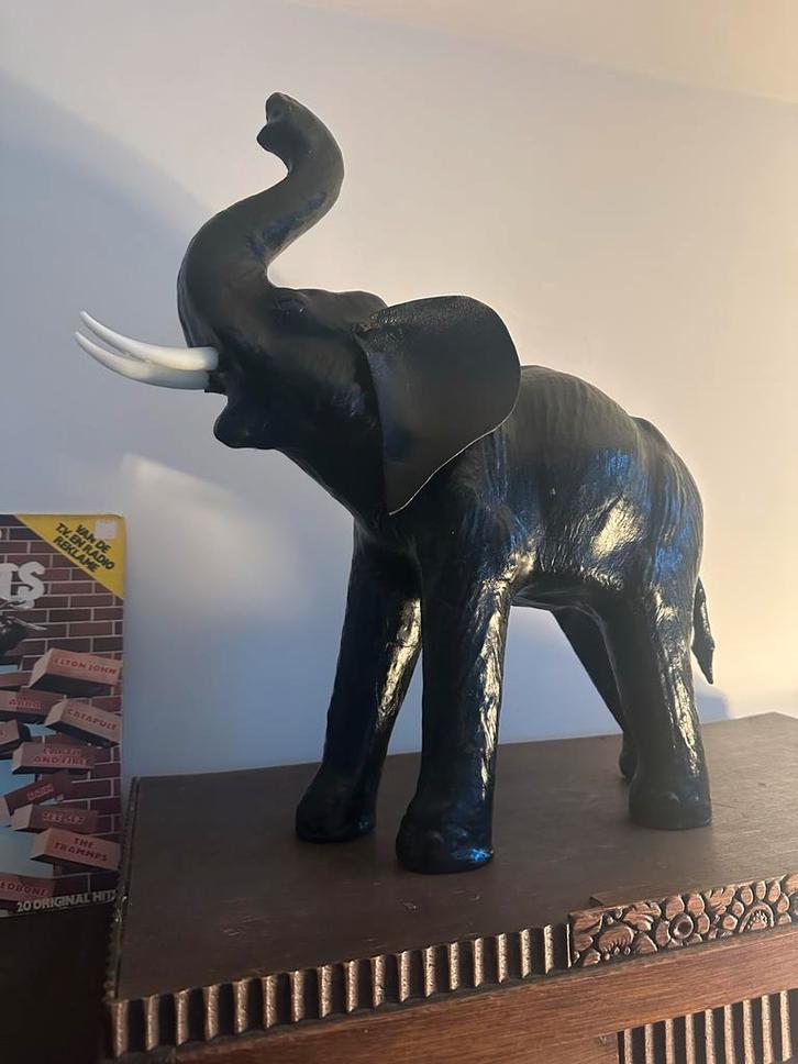Vintage Zwart Leren Olifant - Jaren 70 Decoratie, Antiek en Kunst, Curiosa en Brocante, Ophalen of Verzenden