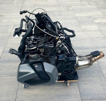 Bmw R 1250 gs Compleet motorblok met slechte 5000 klm .  beschikbaar voor biedingen