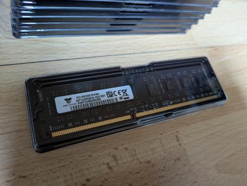 SK hynix 8 GB DDR3 RAM 1600 MHz 12800 UDIMM Desktop *nieuw, Computers en Software, RAM geheugen, Nieuw, Desktop, 32 GB, DDR3, Ophalen of Verzenden