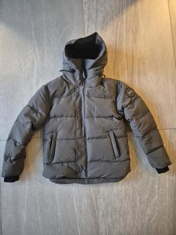 Nieuwe Canada Goose jas beschikbaar voor biedingen