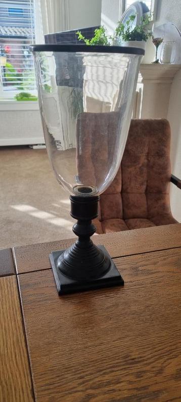 Prachtige antieke hurricane lamp beschikbaar voor biedingen