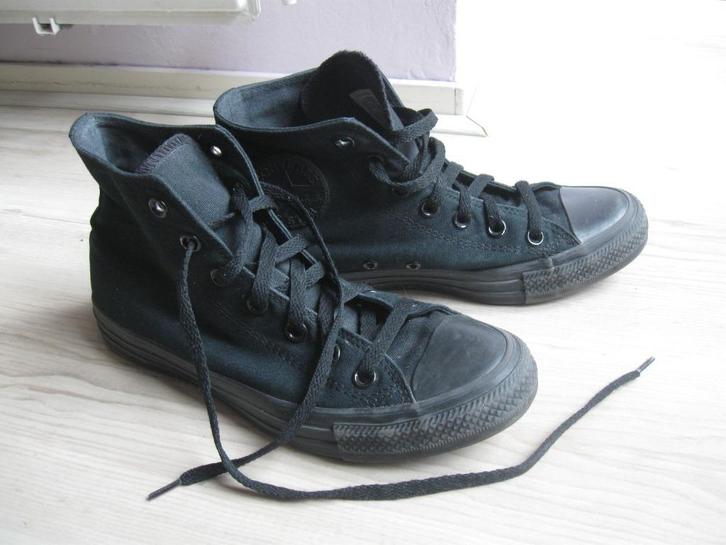 ALL STARS CONVERSE zwart hoog maat 39 als nieuw, Kleding | Dames, Schoenen, Zo goed als nieuw, Sneakers of Gympen, Zwart, Ophalen of Verzenden