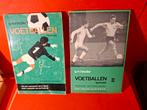 2prachtige boekjes George Kessler voetbal, Verzamelen, Speldjes, Pins en Buttons, Ophalen of Verzenden, Gebruikt, Sport